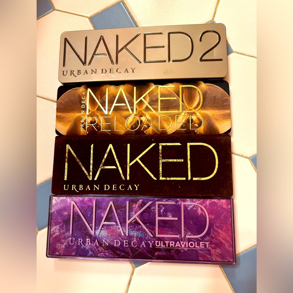 SOLD - Set of 4 gently used Naked pallets INCL rare prince pallet!